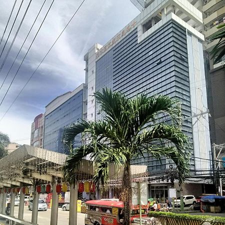 Pristine 1 Manila Exteriör bild